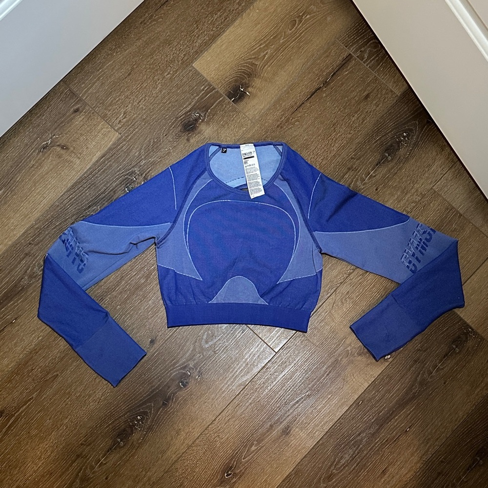 Gymshark Two-Tone Blue Workout Set - Picture 3 of 6